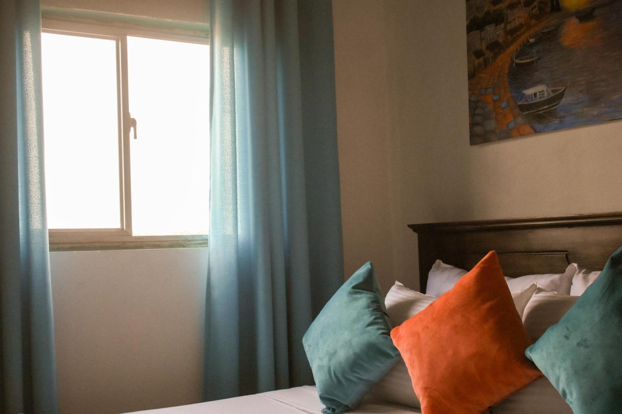 Bhashiz Villa Negombo Bilik gambar